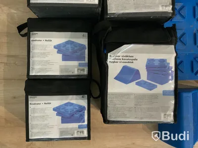 Byggbara nivåklossar kit. BILTEMA