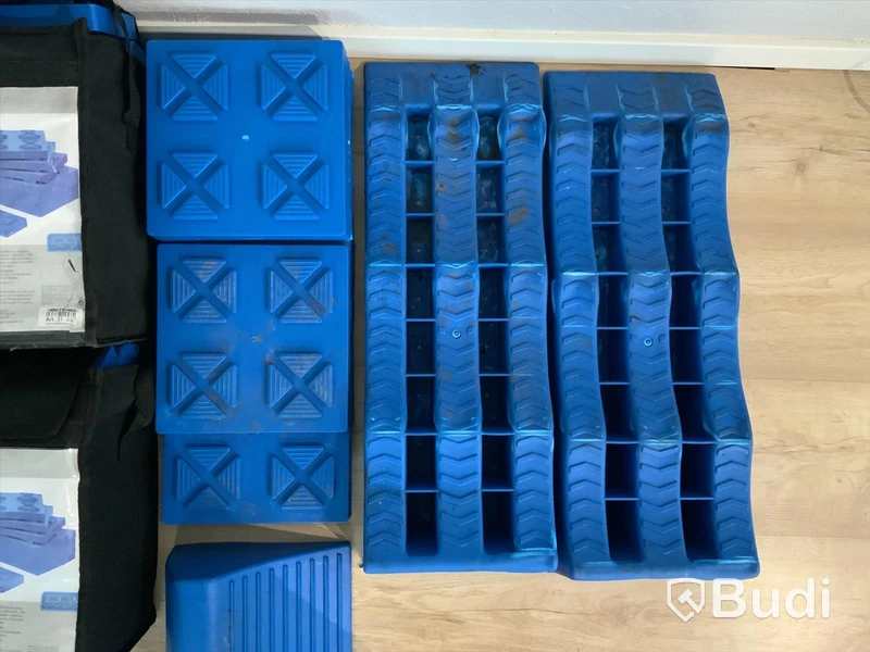 Byggbara nivåklossar kit. BILTEMA