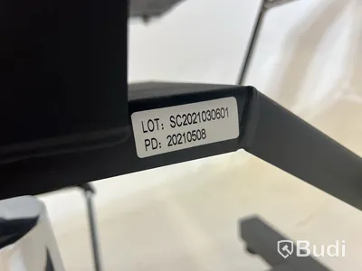 Hydraulisk behandling- och tatueringsstol.