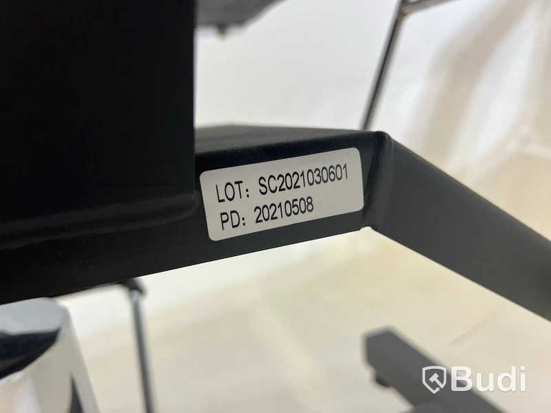 Hydraulisk behandling- och tatueringsstol.