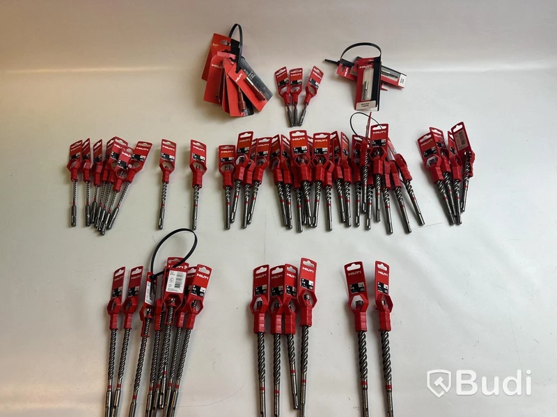 Parti med hammarborr Hilti i olika storlekar och modeller, Ord. pris inkl. moms: ca 24.000 kr