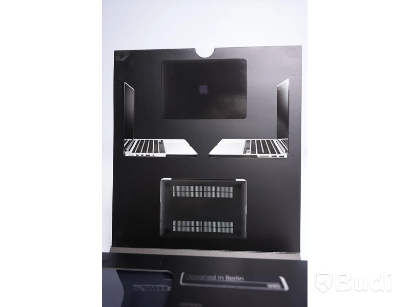 Skydd Macbook 2 st - ARTWIZZ, Rubber clip for MacBook Air 13 & Rubber clip for MacBook Pro with Retina display 13. Ny.