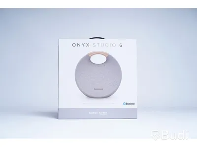 Harman Kardon Onyx Studio 6, trådlös portabel högtalare.