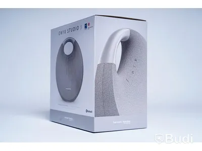 Harman/Kardon Onyx Studio 5, trådlös portabel högtalare.