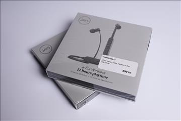 Jays a-Six Wireless Trådlösa Hörlurar. 2st