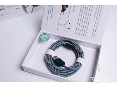USB 2m. Le Cord. 4st