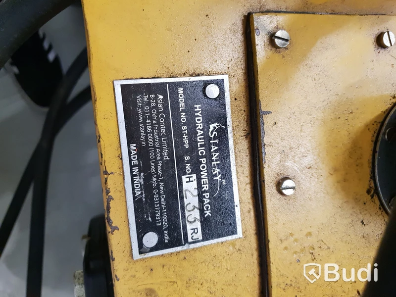 STANLAY Cable Blowing Machine med Hydraulic Power Pack Med HONDA motor. Installerar 10-22mm optiskkabel med 90m/s nypris 78,000SEK