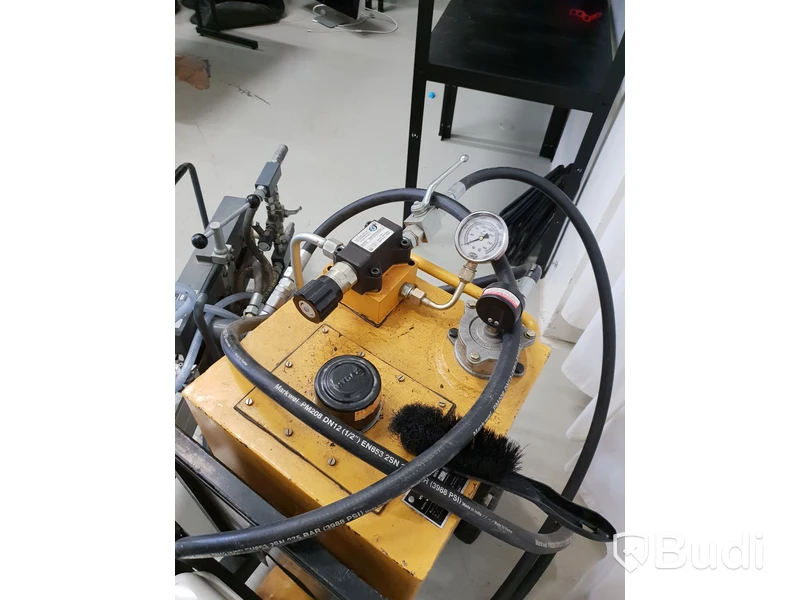 STANLAY Cable Blowing Machine med Hydraulic Power Pack Med HONDA motor. Installerar 10-22mm optiskkabel med 90m/s nypris 78,000SEK
