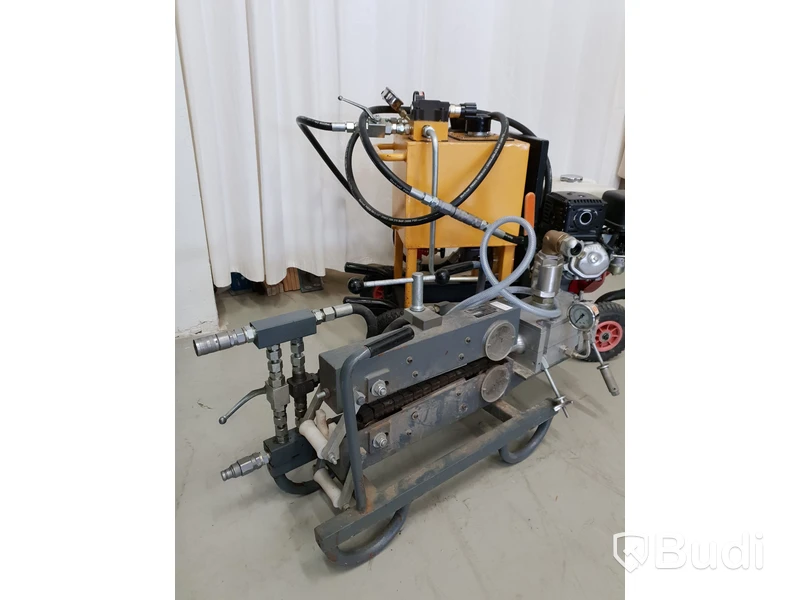 STANLAY Cable Blowing Machine med Hydraulic Power Pack Med HONDA motor. Installerar 10-22mm optiskkabel med 90m/s nypris 78,000SEK
