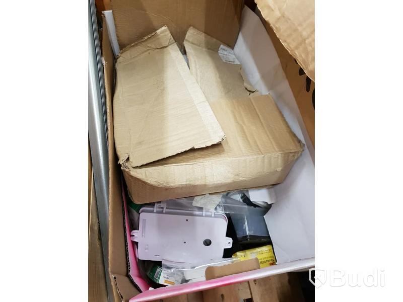 Diverse Fiber tillbehör samt skarvskåp