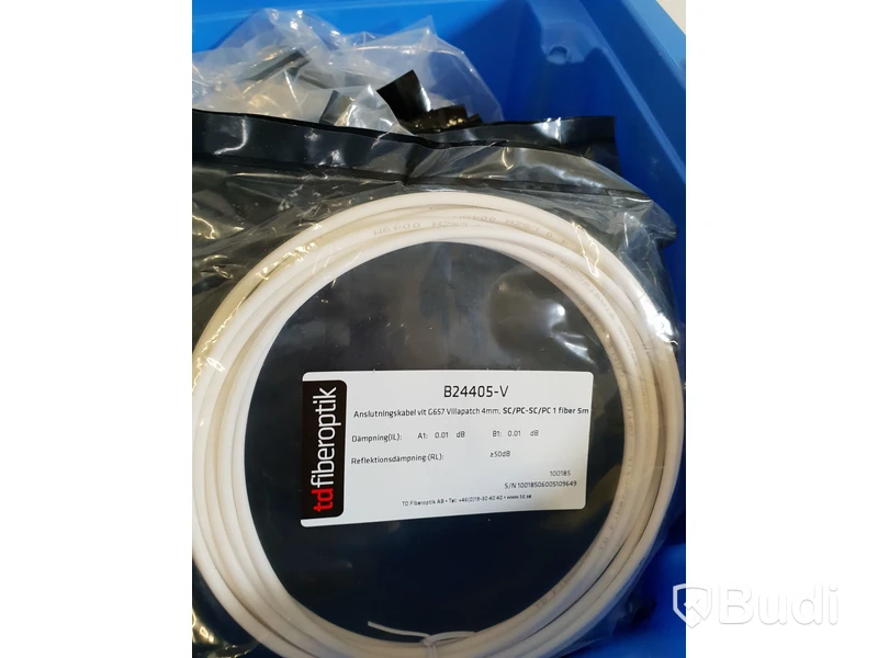 Parti med tdfiberoptik anslutningskablar och kabelgenomföringar fiber