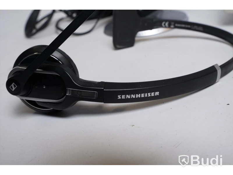 Telefon - panasonic KX-NT366 ink lurlyftare och headset från Sennheiser