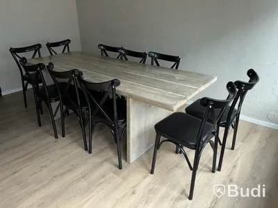Bord & 10 st stolar