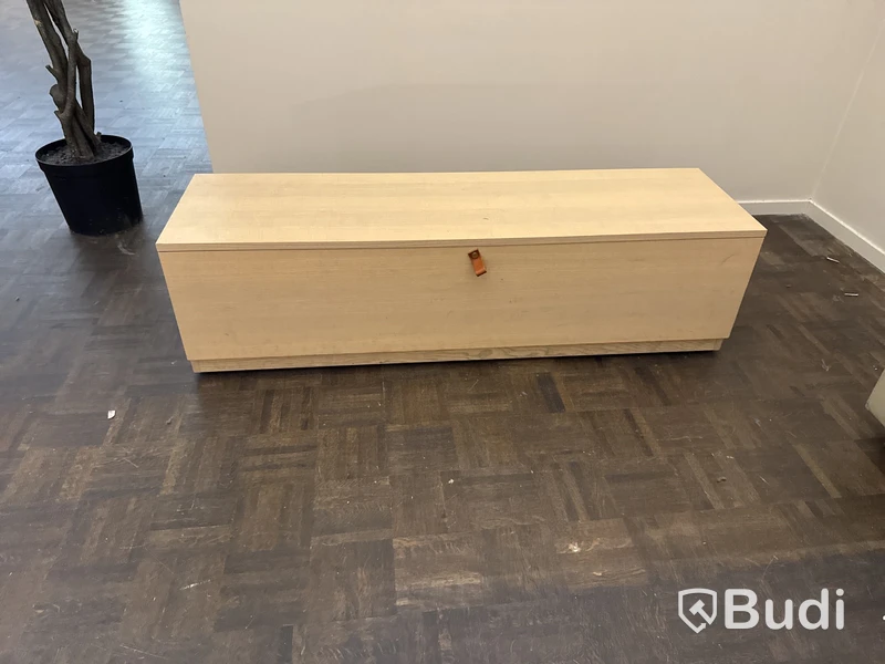 Förvaringsmöbel