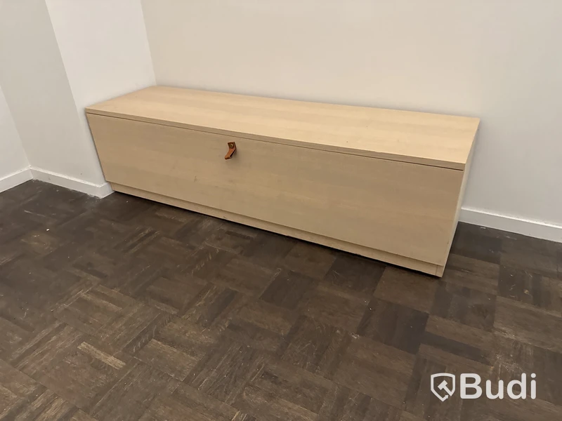 Förvaringsmöbel