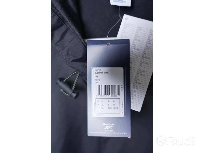 Jacka - Reebok Classic Camping (Storlek M). Nypris 979kr