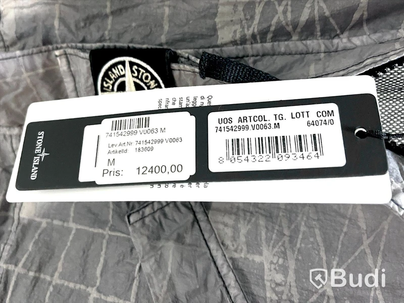 Jacka - Stone Island strl S Nypris 8600 :-