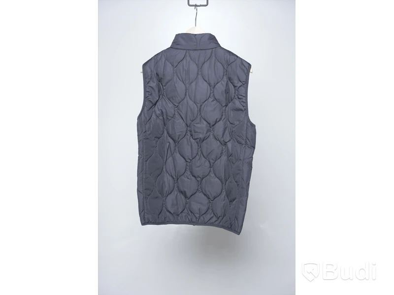 Väst - Barbour International Accelerator Race Gilet (Storlek L). Nypris 1790kr