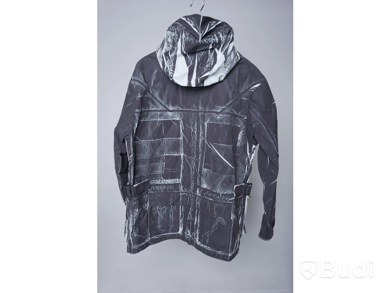 Jacka - C.P Company Tracery Metropolis strl 52 Nypris: 9400:-