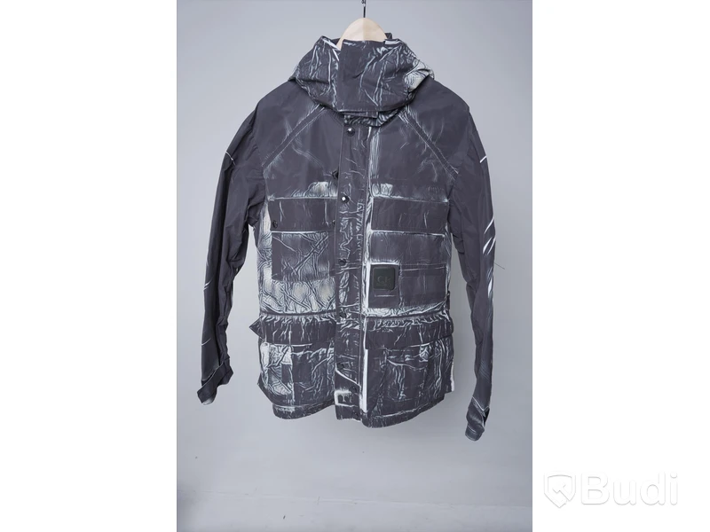 Jacka - C.P Company Tracery Metropolis strl 52 Nypris: 9400:-