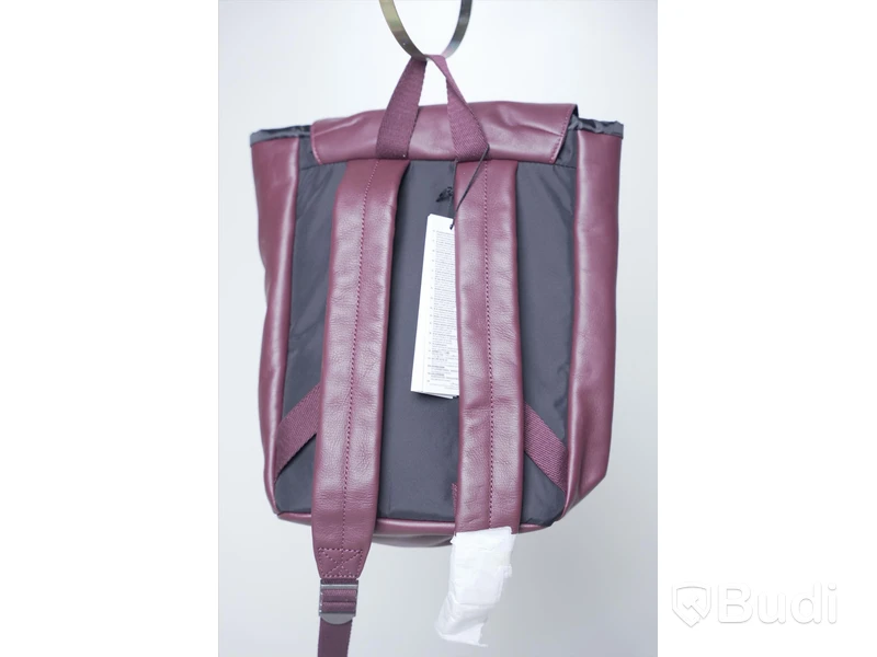 Ryggsäck - Eastpak Casyl Wine Leather. Nypris 1550kr