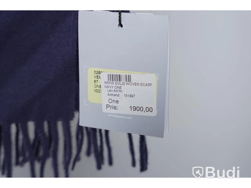 Scarf - Canada Goose Solid Woven Scarf. Nypris 1900kr