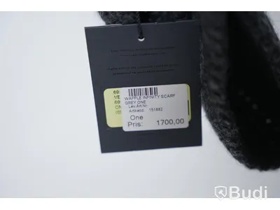 Scarf - Canada Waffle Infinity Scarf. Nypris 1700kr