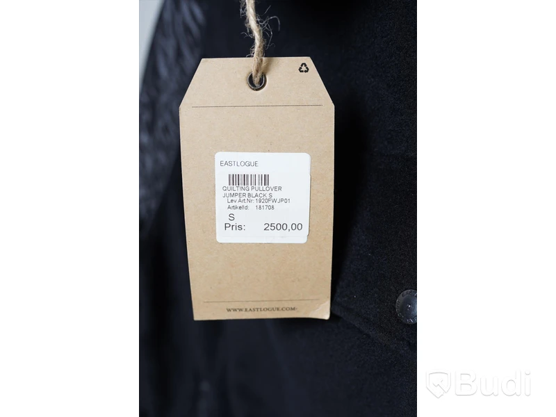 Jacka - EASTLOGUE Quilting Pullover (Storlek S). Nypris 2500kr