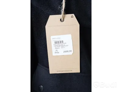 Jacka - EASTLOGUE Quilting Pullover (Storlek XL). Nypris 2500kr