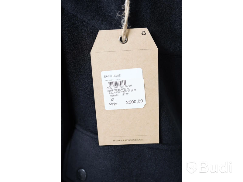 Jacka - EASTLOGUE Quilting Pullover (Storlek XL). Nypris 2500kr