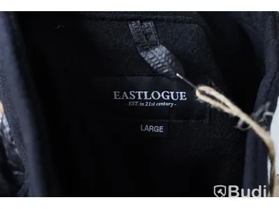Jacka - EASTLOGUE Quilting Pullover (Storlek L). Nypris 2500kr