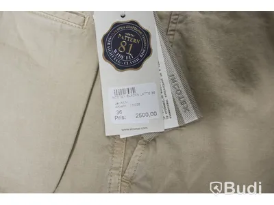 Byxor - Incotex Slacks Latte Wide Fit (W36). Nypris 2500kr