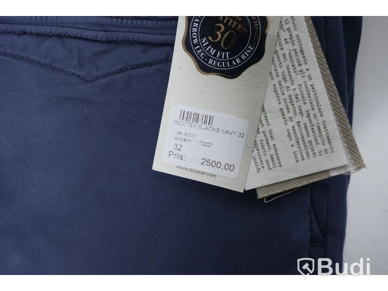 Byxor - Incotex Slacks Navy Slim Fit (W32). Nypris 2500kr