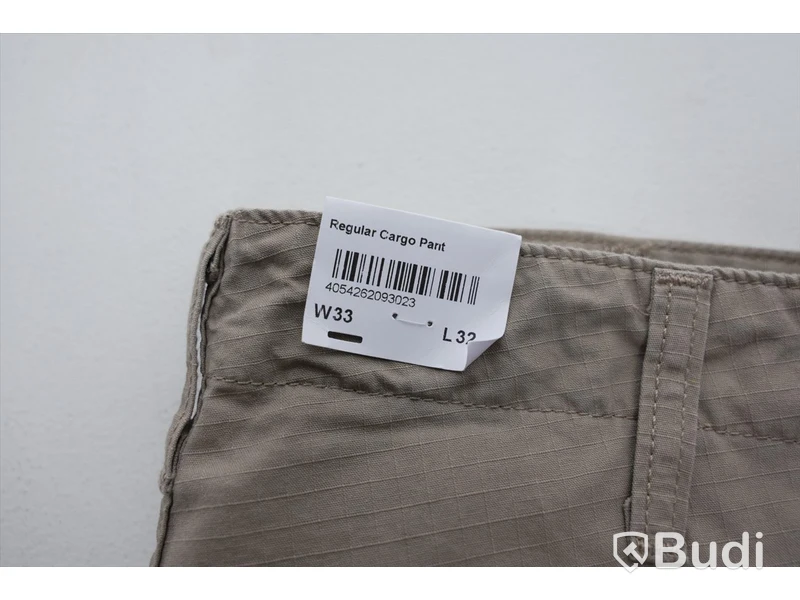 Byxor - Carhartt Regular Cargo Pant (W33, L32). Nypris 1200kr