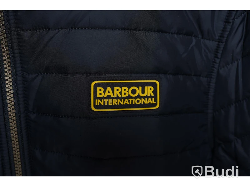 Jacka - Barbour International Quiltet Mind Jacket (Storlek M). Nypris 1300kr