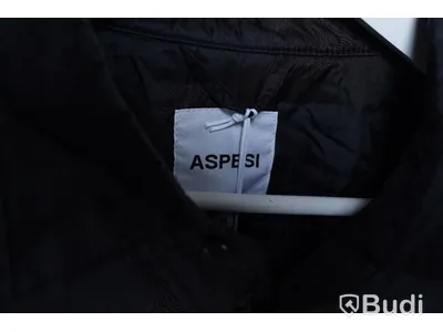 Jacka - Aspesi Camicia 13 Piu (Storlek M). Nypris 2775kr