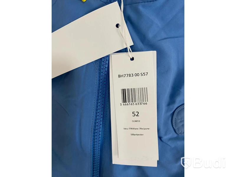 Jacka - Lacoste Colorblock (Storlek M/L). Nypris 2100kr