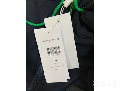 Jacka - Lacoste Colorblock (Storlek M/L). Nypris 2100kr