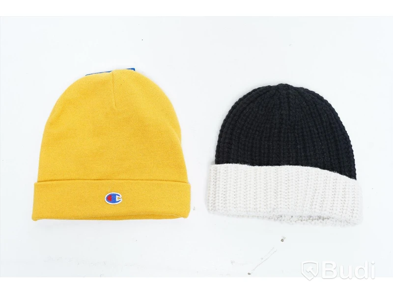 2st Mössor - Champion Embroidered Beanie cap (storlek Onesize) Hackett London The terrace chunky knit (storlek Onesize)