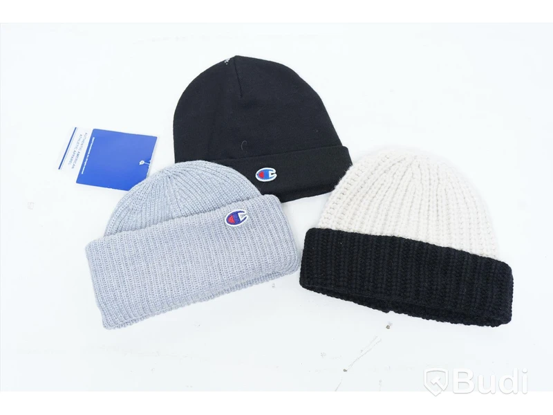 3st Mössor - Champion Embroidered Beanie cap (storlek Onesize) Hackett London The terrace chunky knit (storlek Onesize)