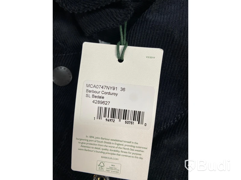 Jacka - Barbour Corduroy SL Bedale (Storlek 36). Nypris 2999kr