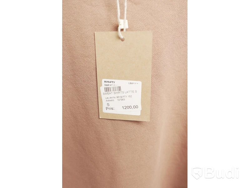Sweatshirt - GRAMICCI Sweat shirt Latte (Storlek S) Nypris 1200 kr