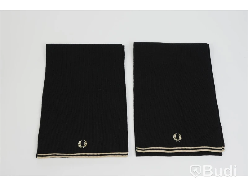 2st Halsdukar - Fred Perry, Twin Tipped Merino Wool Scarf