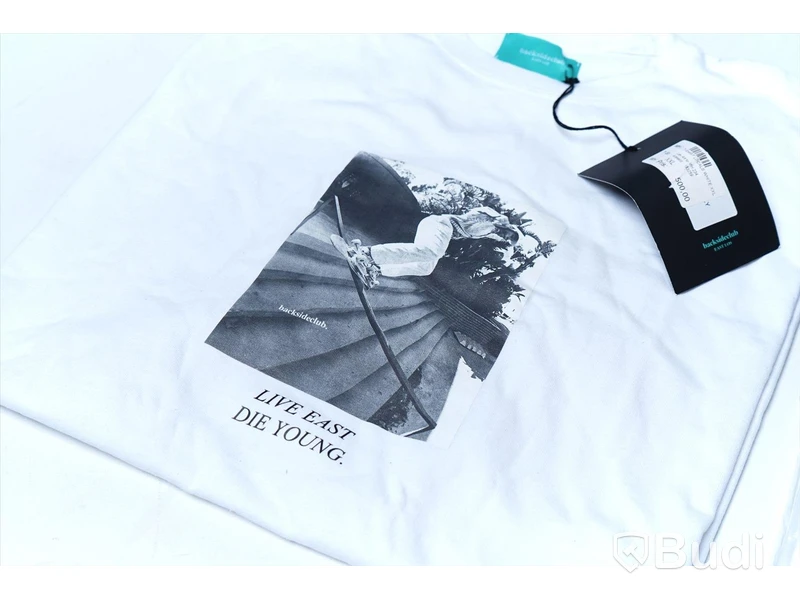 3 pack T-shirts - 1st backside club, 2st Polar Skate (Storlek XXL). Nypris 1398kr