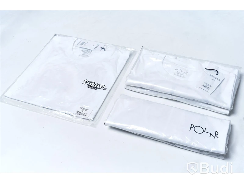 4 pack T-shirts - Polar Skate (Storlek M). Nypris 1996kr.