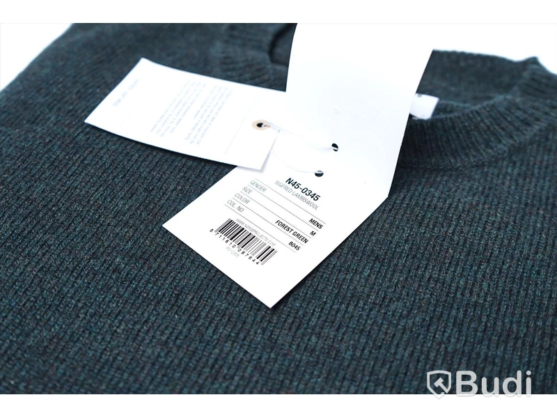 T-shirt & Lammull tröja - Norse Projects (Storlek M). Nypris 2299kr.