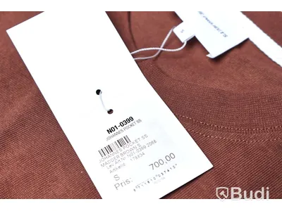 Långärmad- & T-shirt- Norse Projects  (Storlek S). Nypris 1700kr.
