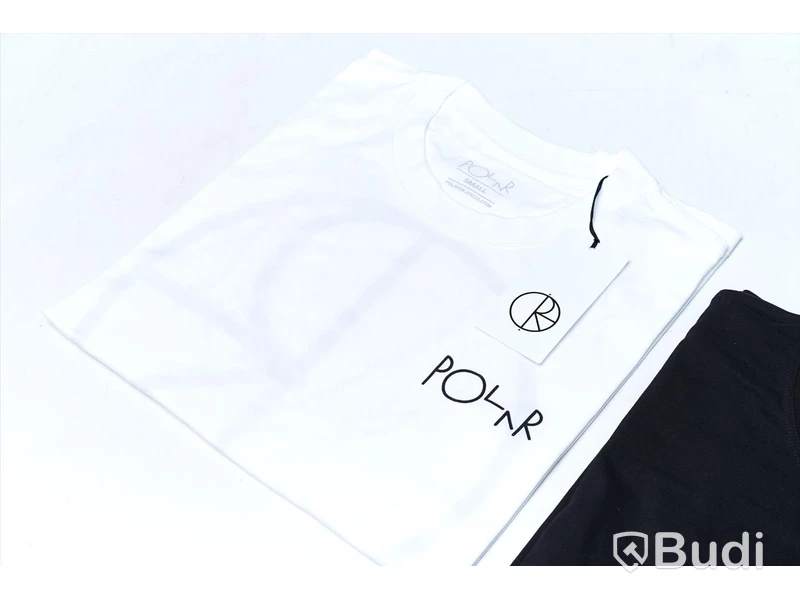2 pack T-shirts - Polar Skate (Storlek S). Nypris 998kr.