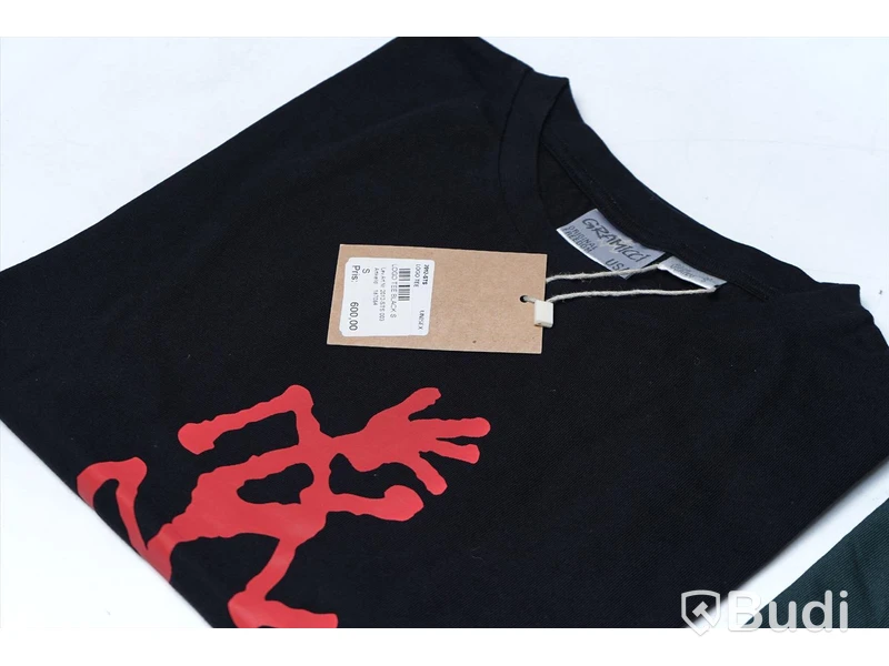 2 pack T-shirts - Gramicci (Storlek S). Nypris 1200kr.