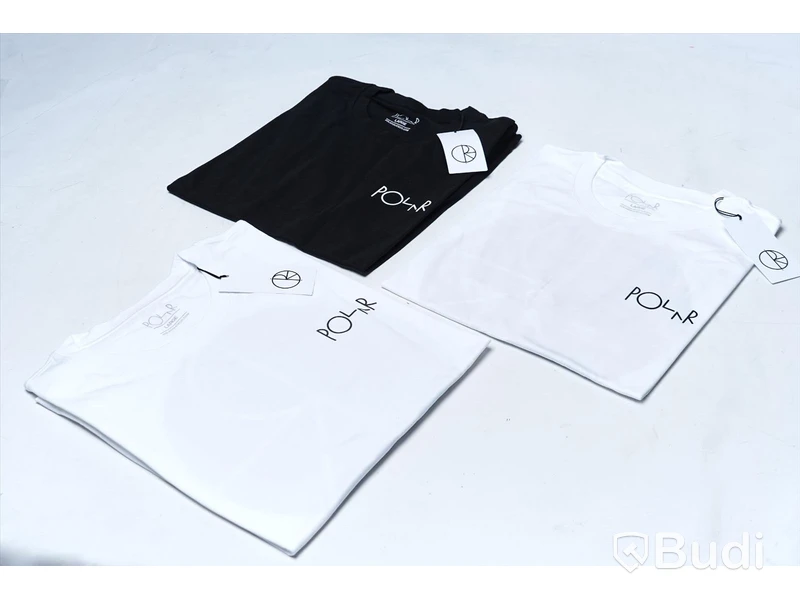 3 pack T-shirts - Polar Skate (Storlek L). Nypris 1398kr.
